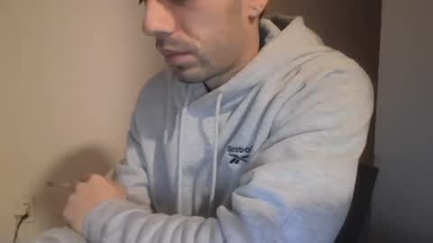 Snapshot of jeanpierbello7 chatting on 12.04.24 jean pier bello Silva online show from 12.04.24