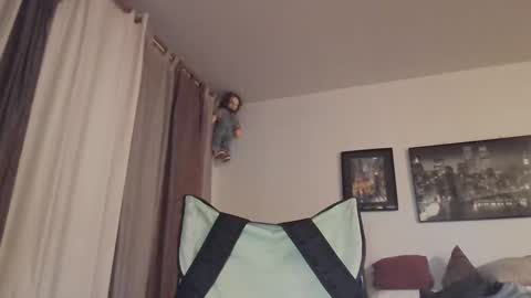 Snapshot of jeanpierbello7 chatting on 12.12.24 jean pier bello Silva online show from 12.12.24