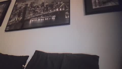 Snapshot of jeanpierbello7 chatting on 12.23.24 jean pier bello Silva online show from 12.23.24