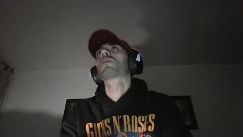 Snapshot of jeanpierbello7 chatting on 01.28.25 jean pier bello Silva online show from 01.28.25