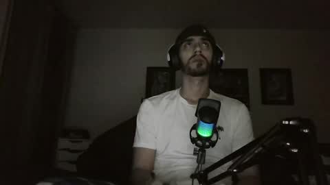 Snapshot of jeanpierbello7 chatting on 02.22.25 jean pier bello Silva online show from 02.22.25