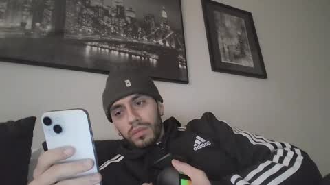 Snapshot of jeanpierbello7 chatting on 02.24.25 jean pier bello Silva online show from 02.24.25