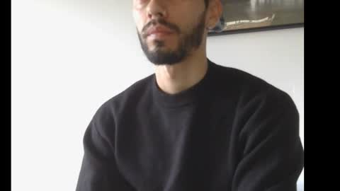 Snapshot of jeanpierbello7 chatting on 11.24.25 jean pier bello Silva online show from 11.24.25