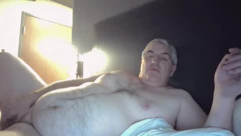 dadbody71 online show from 02.16.25