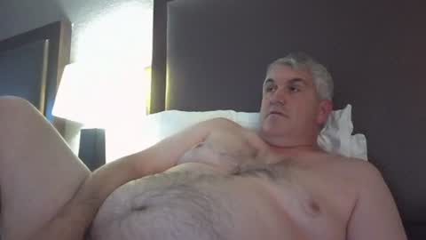 dadbody71 online show from 03.03.26