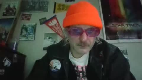 Snapshot of jeepster9 chatting on 03.23.26 jeepster9 online show from 03.23.26