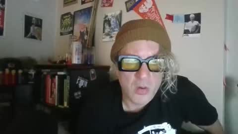 Snapshot of jeepster9 chatting on 04.08.26 jeepster9 online show from 04.08.26