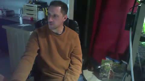 Snapshot of jef74700 chatting on 01.05.25 Jrme online show from 01.05.25