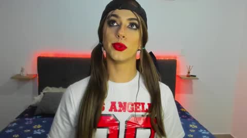  ashley   online show from 01.24.25