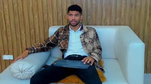 Snapshot of jeff_nick chatting on 09.16.25 Jeff Nick online show from 09.16.25