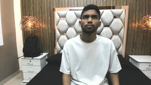 Snapshot of jeff_nick chatting on 10.23.25 Jeff Nick online show from 10.23.25