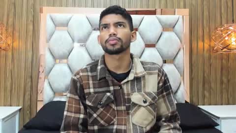 Snapshot of jeff_nick chatting on 10.28.25 Jeff Nick online show from 10.28.25