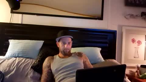 Snapshot of jeffersonjason438 chatting on 11.28.25 Doingitright online show from 11.28.25