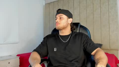 jeicob gagnon online show from 10.05.25