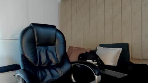 jeicob gagnon online show from 10.10.25