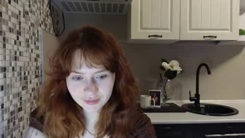 Snapshot of jelly_cherry chatting on 01.17.25 Emily online show from 01.17.25