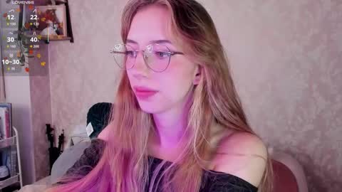 Snapshot of jelly_w5 chatting on 03.10.26 Jelly online show from 03.10.26