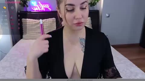 Snapshot of jemalia chatting on 12.05.24 Alice online show from 12.05.24