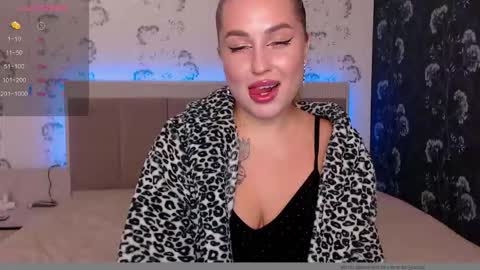 Snapshot of jemalia chatting on 11.26.25 Alice online show from 11.26.25