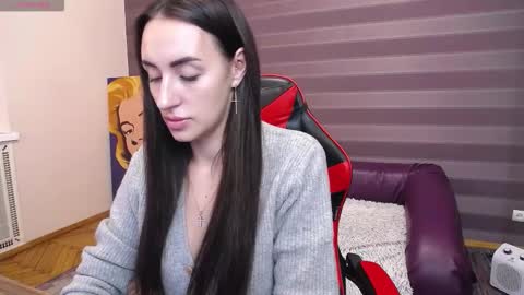 Kira online show from 11.14.25