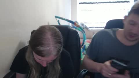 JenisAndPeter online show from 09.18.25