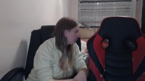 JenisAndPeter online show from 11.06.25