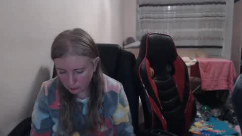 JenisAndPeter online show from 11.25.25