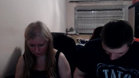 Snapshot of jenisandpeter chatting on 06.06.26 JenisAndPeter online show from 06.06.26
