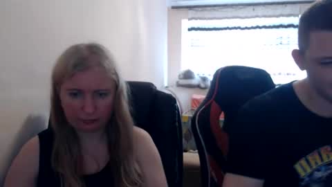 Snapshot of jenisandpeter chatting on 06.13.26 JenisAndPeter online show from 06.13.26