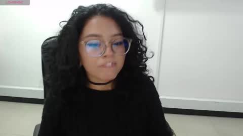 Snapshot of jenn_cg chatting on 10.24.25 jenn online show from 10.24.25