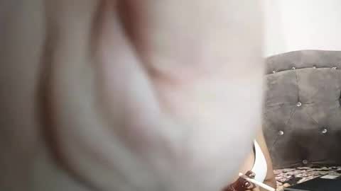  Isabella  online show from 10.22.25