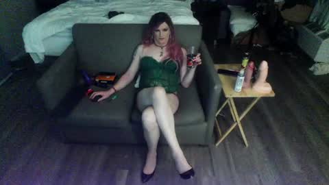 Jenna Cross online show from 06.25.26