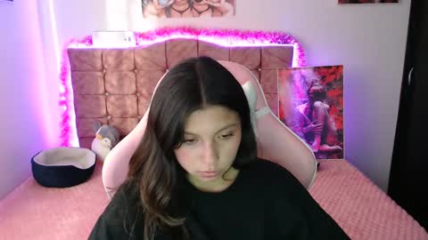 jennal_010 online show from 12.19.24