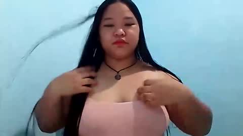 jennalyn_19 online show from 11.30.25