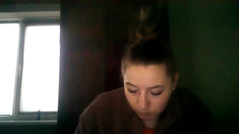 Snapshot of jennamolberty chatting on 04.24.26 JennaMolberty online show from 04.24.26