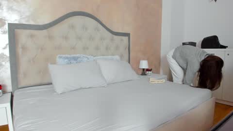 JennaMyers online show from 02.04.25