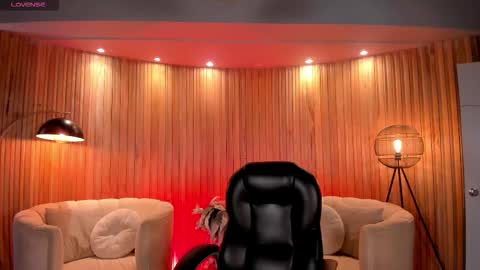 Jenna Olson  online show from 09.27.25