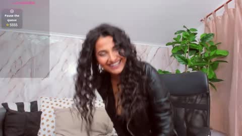 JennaPrice online show from 12.14.24