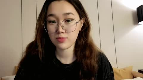 Snapshot of jennatyan chatting on 06.04.26 JENNA online show from 06.04.26