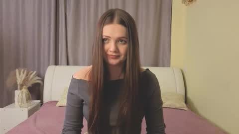 Snapshot of jennellmerriwether chatting on 02.20.26 Maya online show from 02.20.26