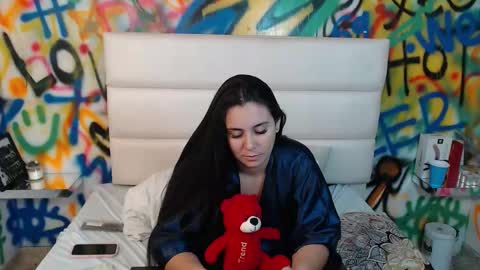 jenner_madison online show from 12.17.25