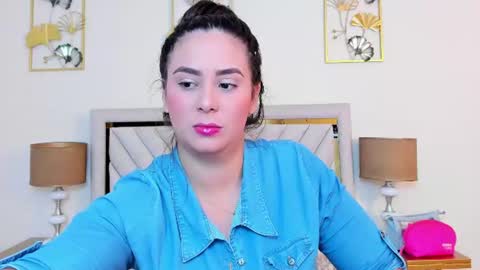 Snapshot of jenner_madison chatting on 07.11.26 jenner_madison online show from 07.11.26