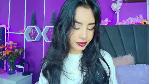 Jenner online show from 12.14.24