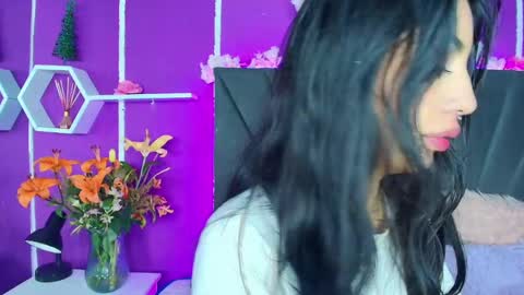 Jenner online show from 12.14.24