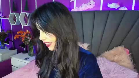 Jenner online show from 12.15.24