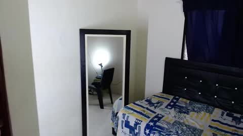 JENNIE ALEJANDRA online show from 02.26.25