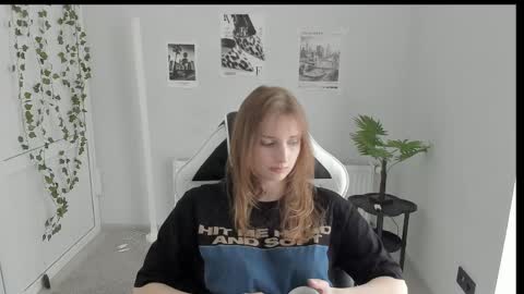 Karla online show from 05.27.26