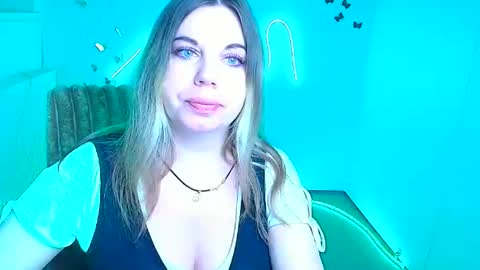 Snapshot of jennifer_moree chatting on 02.24.26 Jennifer online show from 02.24.26