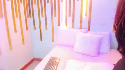 Jennifer vega  online show from 09.15.25