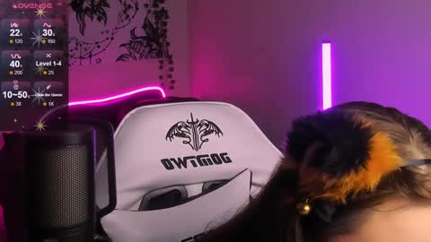 Snapshot of jenniferwandis77 chatting on 12.14.24 Jenni online show from 12.14.24